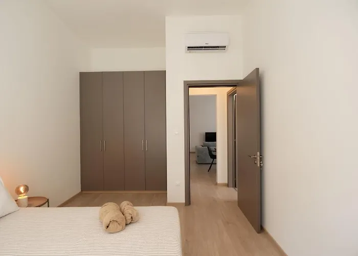 Maison Zenon Center Апартаменты