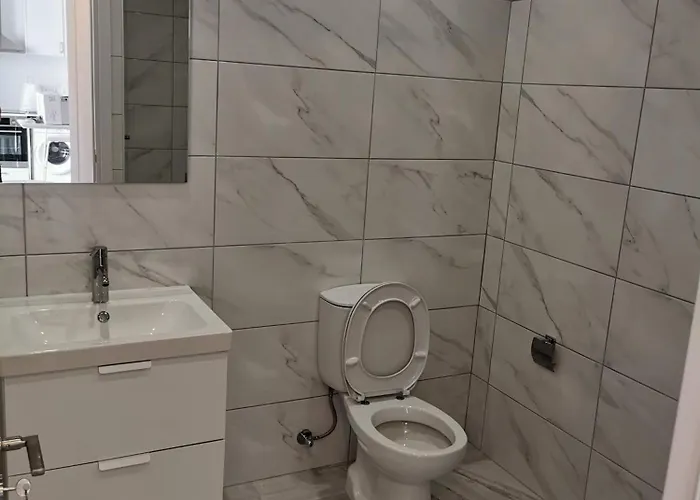 Апартаменты Maison Zenon Center