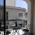 Maison Zenon Center Apartment